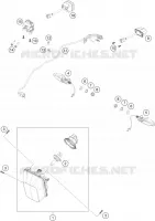 SCHEINWERFER / RÜCKLICHT