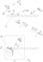 SCHEINWERFER / RÜCKLICHT